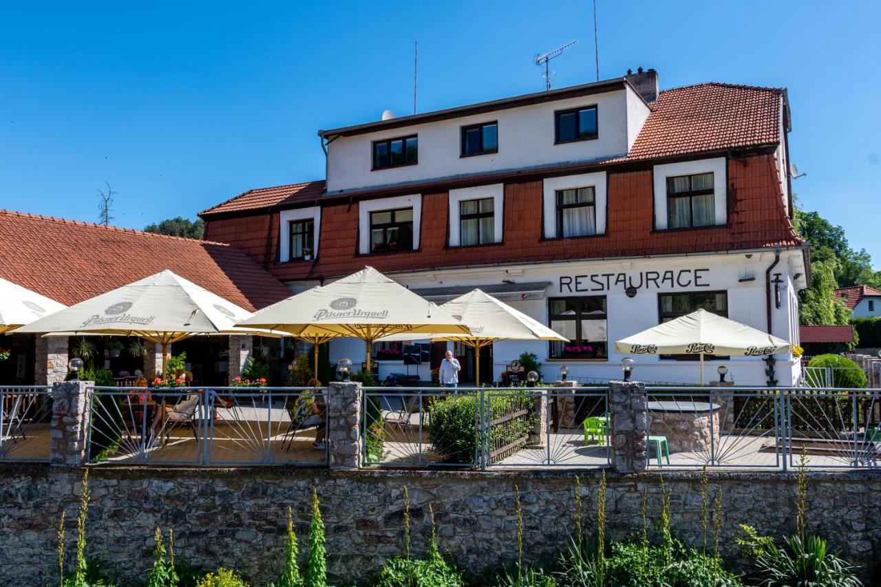 Hotel U Berounky Srbsko Esterno foto