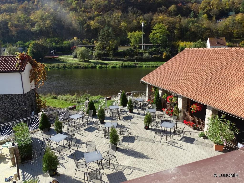 Hotel U Berounky Srbsko Esterno foto